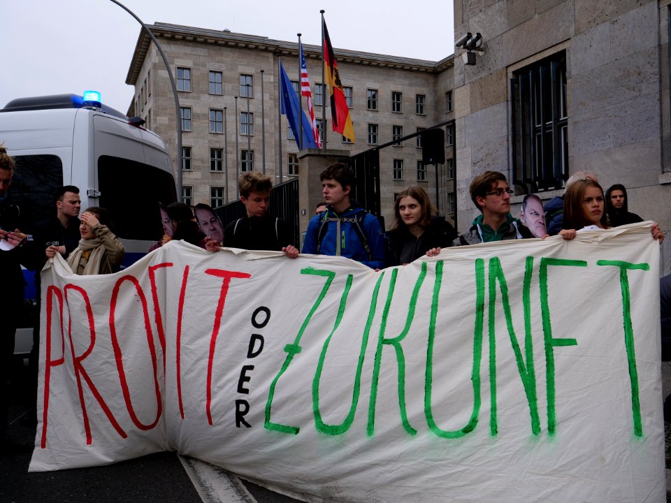 FridaysForFuture protest Berlin 08-11-2019 70