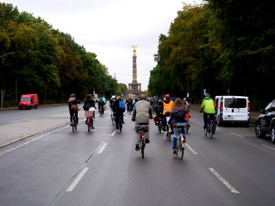 FridaysForFuture protest Berlin 11-10-2019 bicycle tour Westkreuz - Inavlidenpark 11