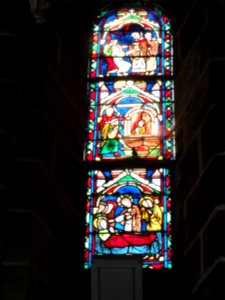 Fresnay-sur-Sarthe, église Notre-Dame, vitrail (10)
