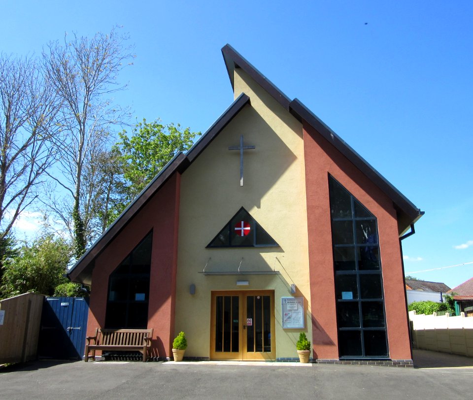 Freshwater Methodist Chapel, Brookside Road, Freshwater (May 2016) (4)