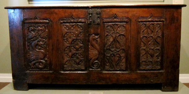 French Lift-top chest, c. 1500, walnut, HAA photo