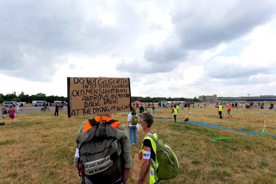 FridaysForFuture dance protest Berlin 2021-07-02 18