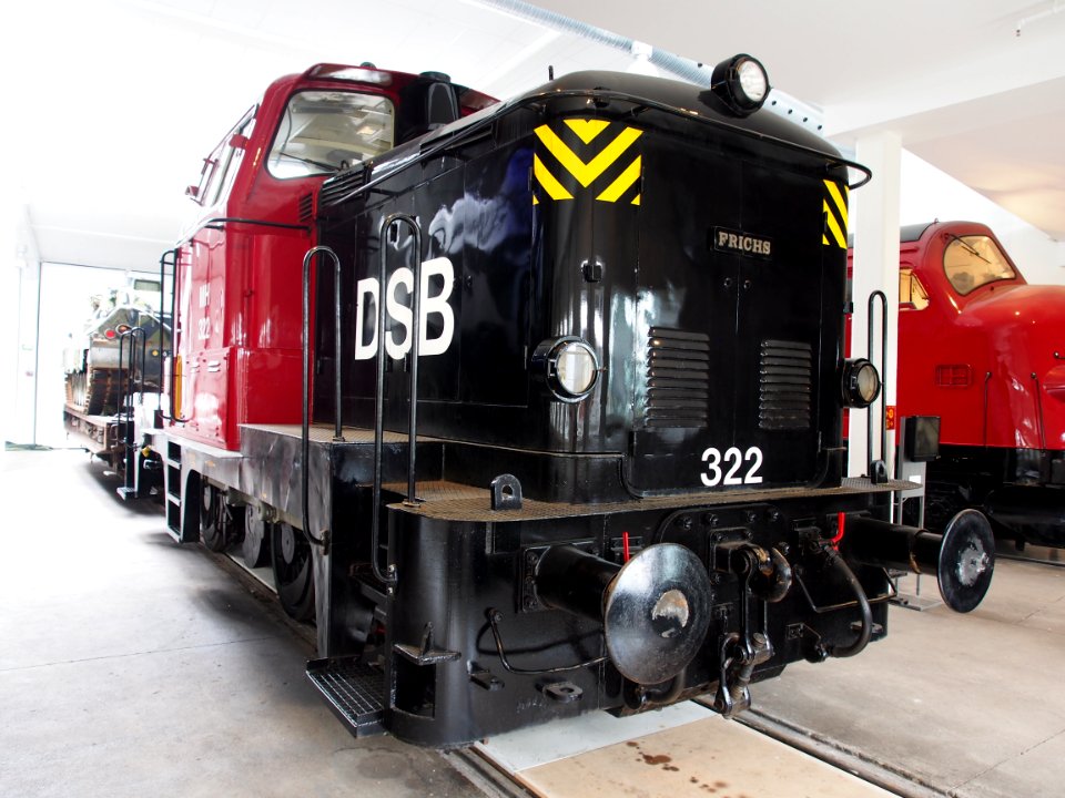 Frichs locomotive DSB MH 322 pic4