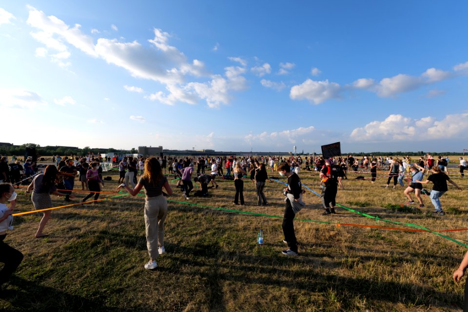 FridaysForFuture dance protest Berlin 2021-07-02 112