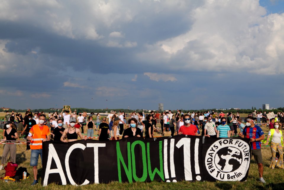 FridaysForFuture dance protest Berlin 2021-07-02 63