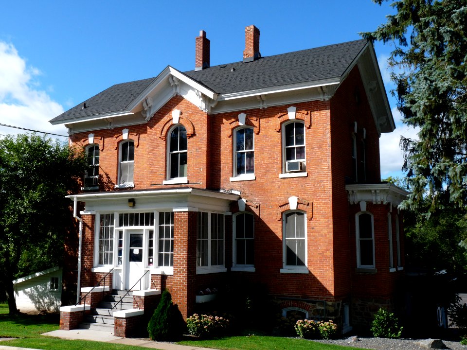 Fricke Menzner House