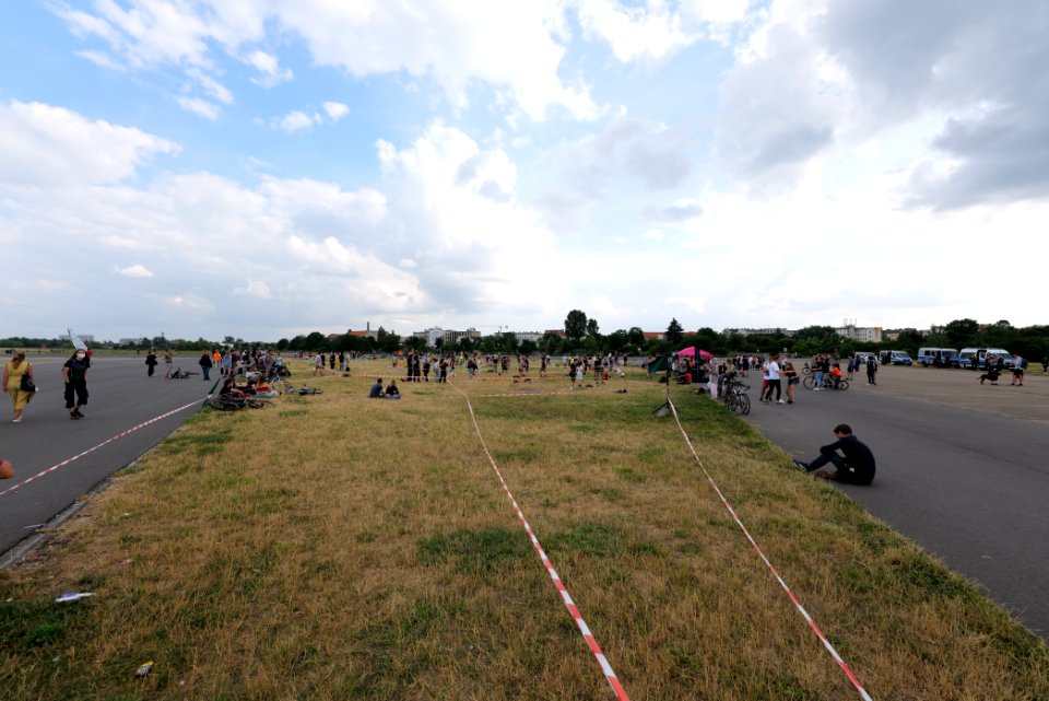 FridaysForFuture dance protest Berlin 2021-07-02 22
