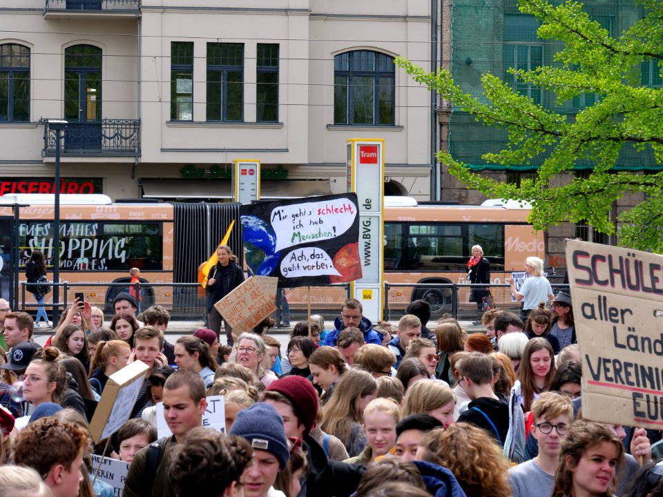 FridaysForFuture protest Berlin 10-05-2019 10