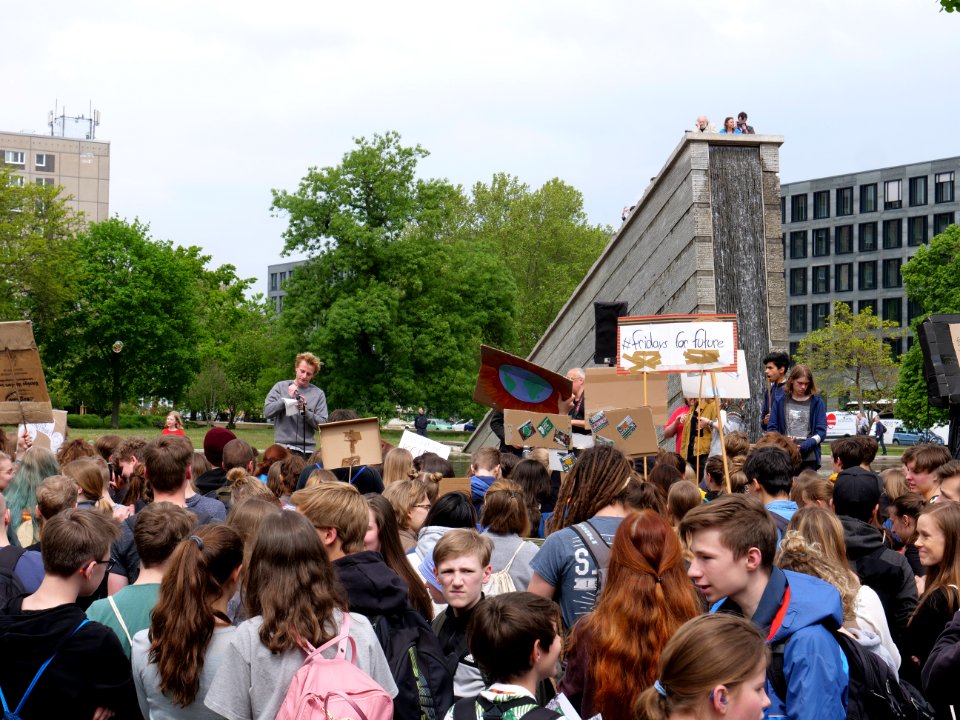 FridaysForFuture protest Berlin 10-05-2019 21