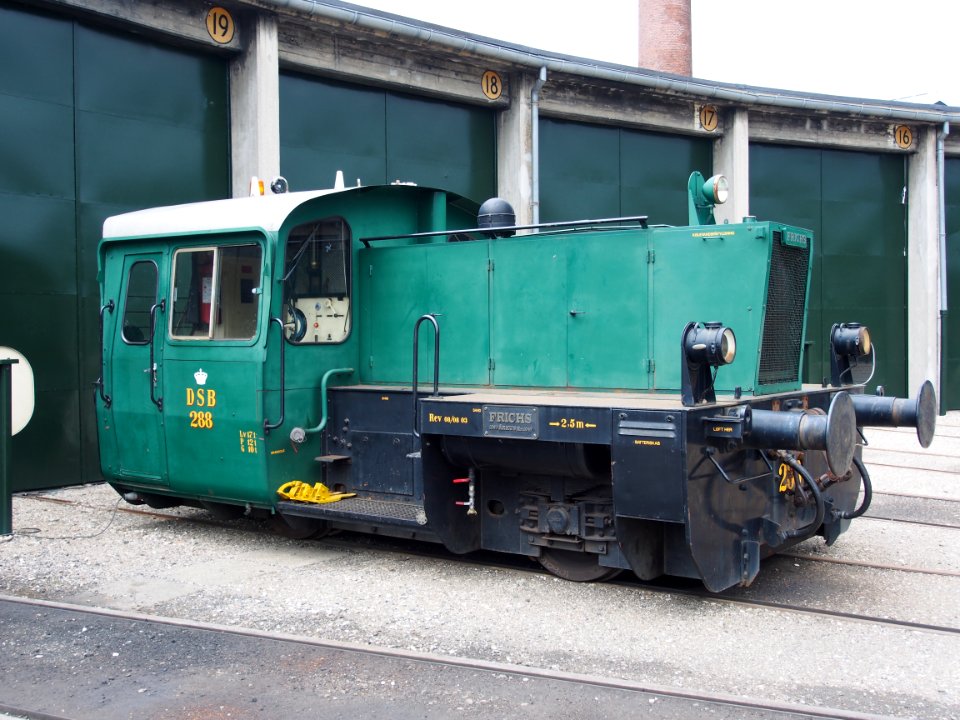 Frichs Diesel shunter DSB 288, pic2