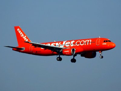 G-EZUI in new colors