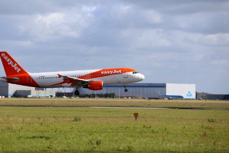 G-EZUP EHAM 4