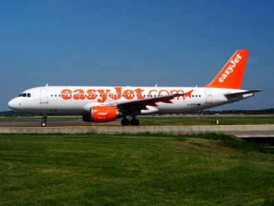 G-EZTH easyJet Airbus A320-214 - cn 3953 at Schiphol (AMS - EHAM), The Netherlands, 16may2014, pic-2