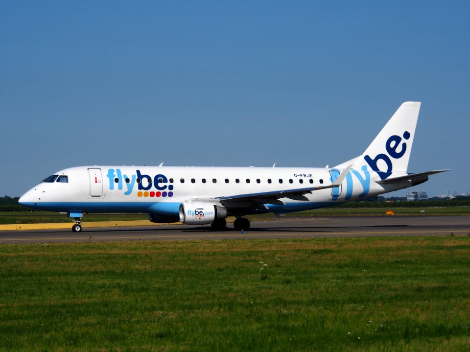 G-FBJE Flybe Embraer ERJ-175STD (ERJ-170-200) - cn 17000336, taxiing 21july2013 pic-003