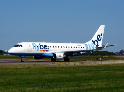 G-FBJG Flybe Embraer ERJ-175STD (ERJ-170-200) - cn 17000344, taxiing 21july2013 pic-003
