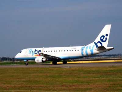 G-FBJA Flybe Embraer ERJ-175STD (ERJ-170-200) - cn 17000326 taxiing, 25august2013 pic-4