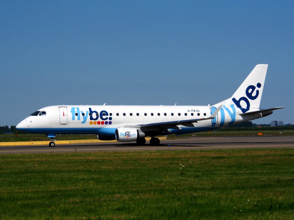 G-FBJG Flybe Embraer ERJ-175STD (ERJ-170-200) - cn 17000344, taxiing 21july2013 pic-004