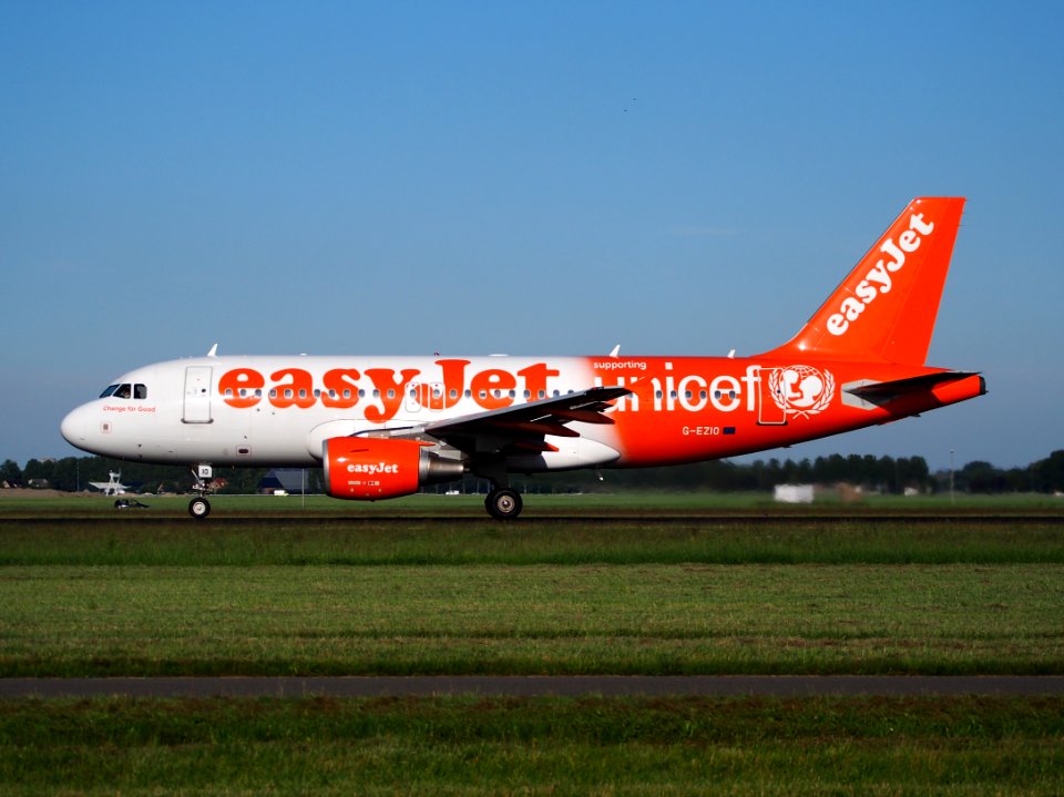 G-EZIO easyJet Airbus A319-111 takeoff from Schiphol (AMS - EHAM), The Netherlands, 11june2014, pic-3