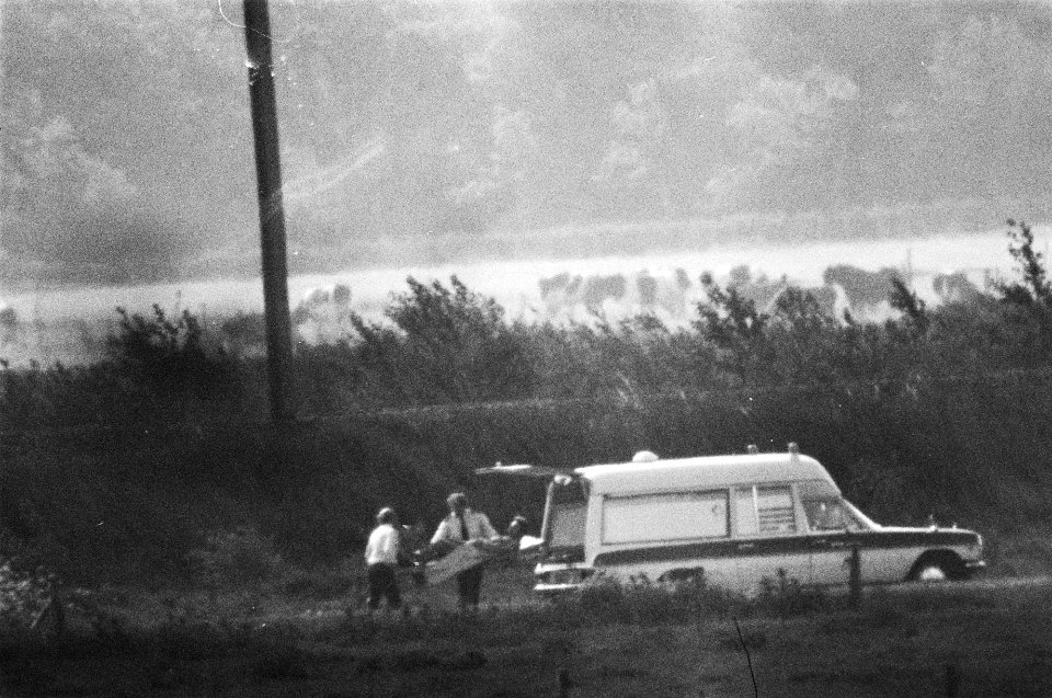 Gijzeling trein bij De Punt vrijlaten van de 46-jarige heer Van Hattum , de he, Bestanddeelnr 929-2175