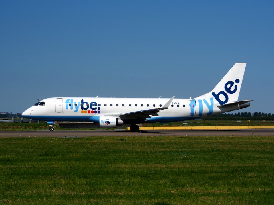 G-FBJG Flybe Embraer ERJ-175STD (ERJ-170-200) - cn 17000344, taxiing 21july2013 pic-005