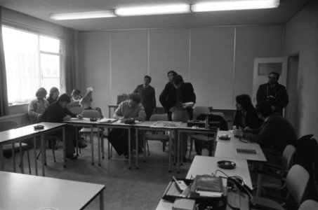 Gijzeling in Scheveningen journalisten in Perscentrum gevangenis in Scheveninge, Bestanddeelnr 927-5461