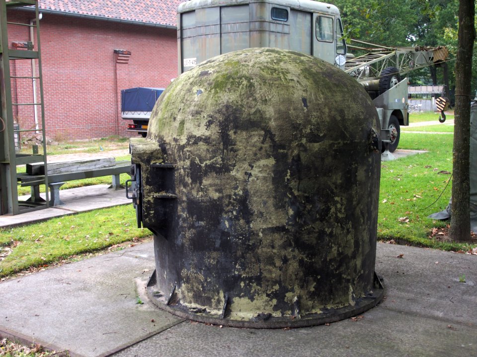 Gietstalen koepel type G uit 1937, Geniemuseum Vught, photo 3
