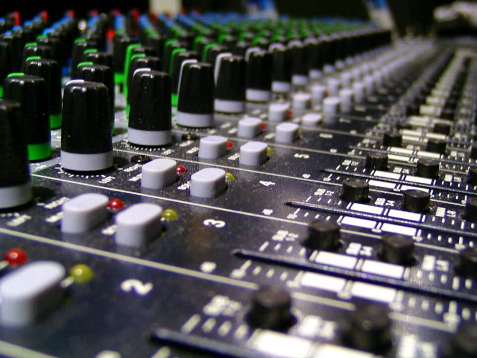 Mixer controller music