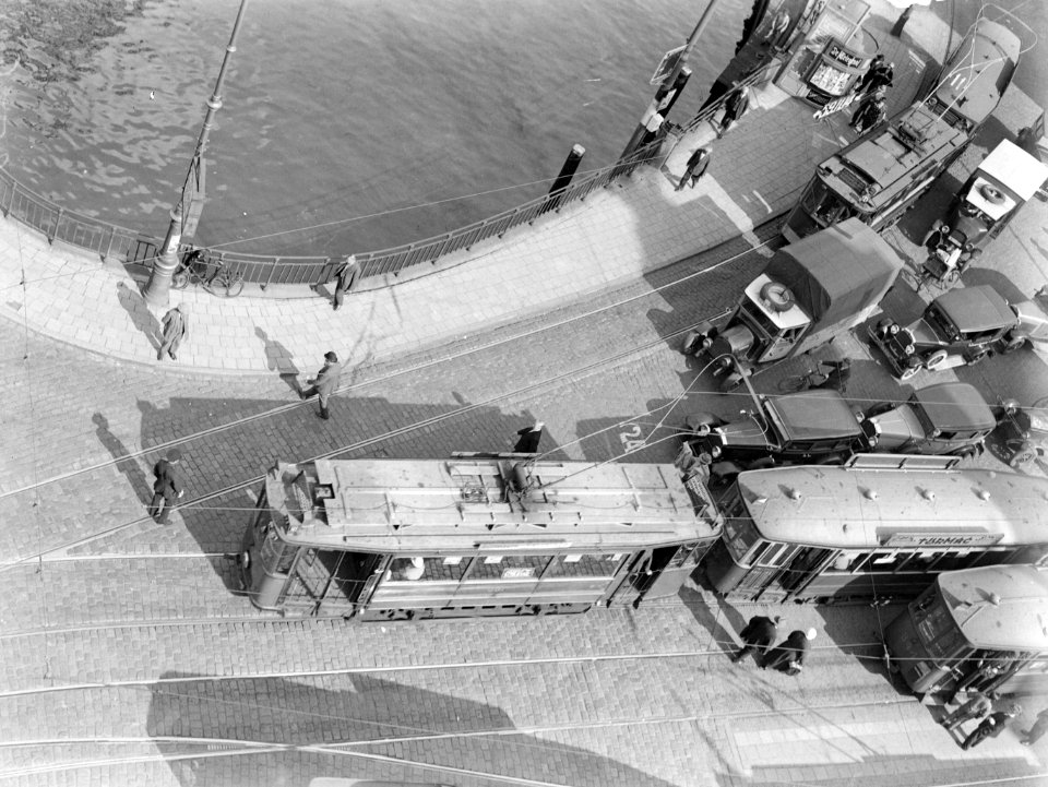 Gezicht op het Muntplein vanaf de Munttoren, Bestanddeelnr 189-0859