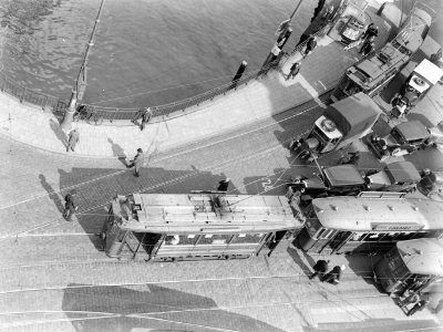 Gezicht op het Muntplein vanaf de Munttoren, Bestanddeelnr 189-0859