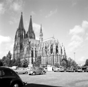 Gezicht op de Dom van Keulen, Bestanddeelnr 254-1024