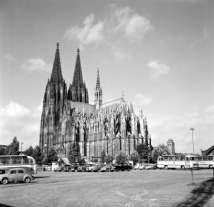 Gezicht op de Dom van Keulen, Bestanddeelnr 254-1023