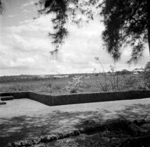 Gezicht op Moengo, misschien vanuit de tuin van villa Casa Blanca, het huis van , Bestanddeelnr 252-6598