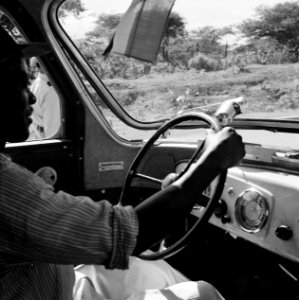 Gezicht vanuit een persbus op Curaçao, Bestanddeelnr 252-3751