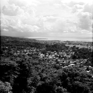 Gezicht op Port of Spain op Trinidad, Bestanddeelnr 252-5359