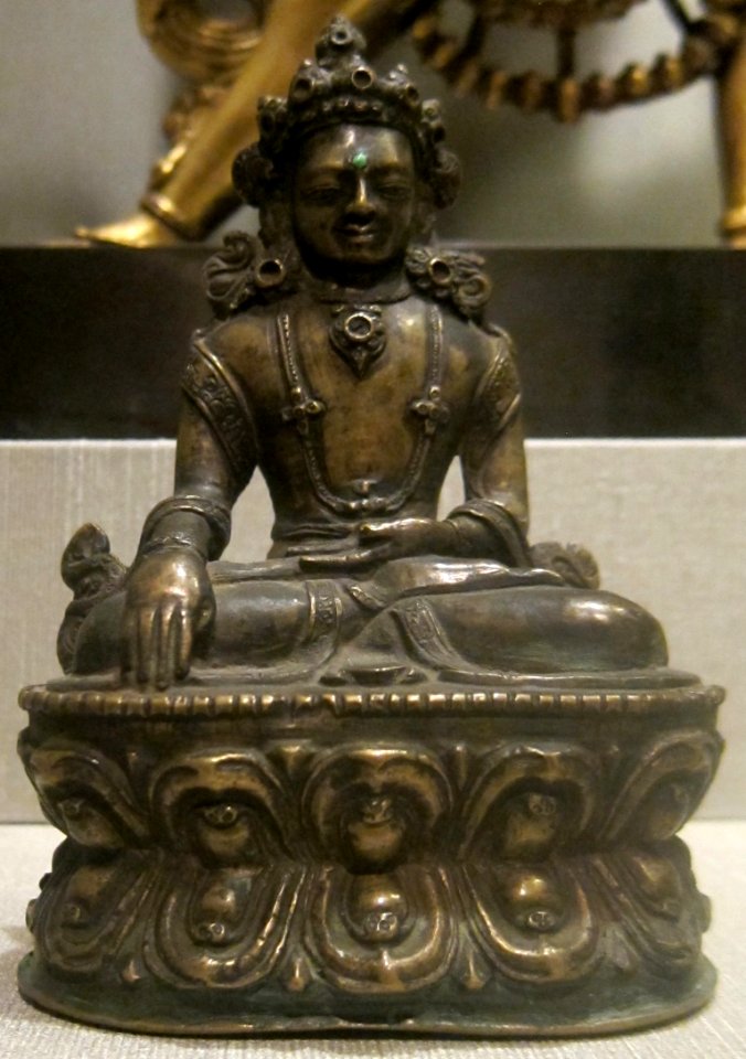 Gilt bronze Aksobhya Buddha from Tibet, 19th century, Honolulu Academy of Arts