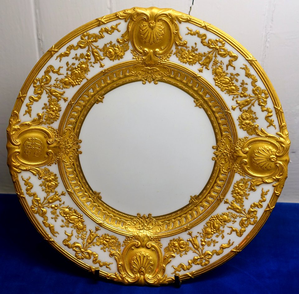 Gilt ceramic plate - Vizcaya Museum and Gardens - Miami, Florida - DSC08438