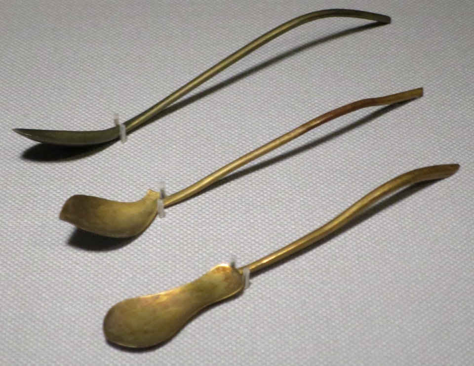 Gilt bronze spoons, 8th century, Tokyo National Museum