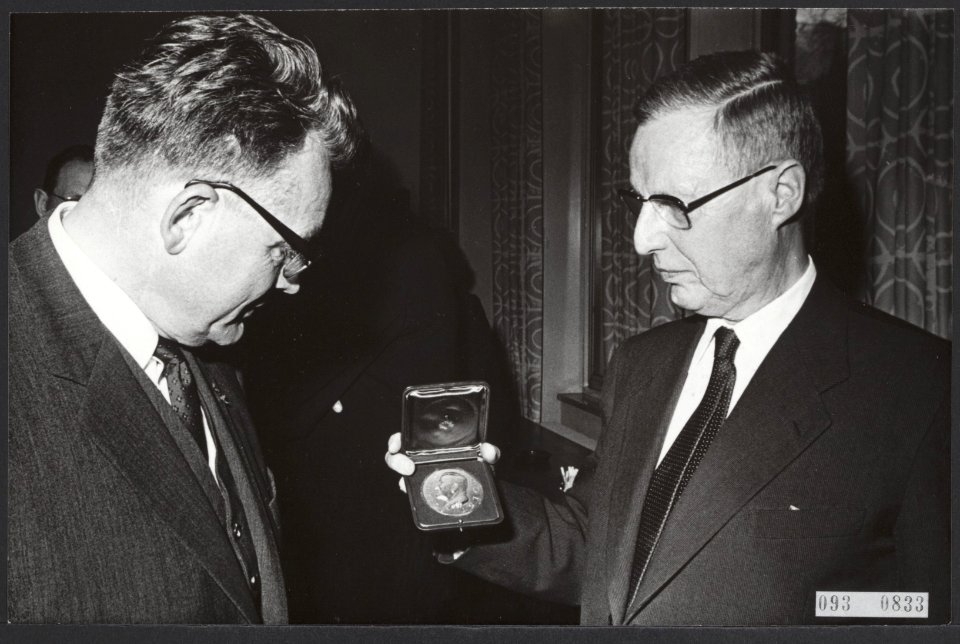 Gilles Holst-medaille, Bestanddeelnr 093-0833