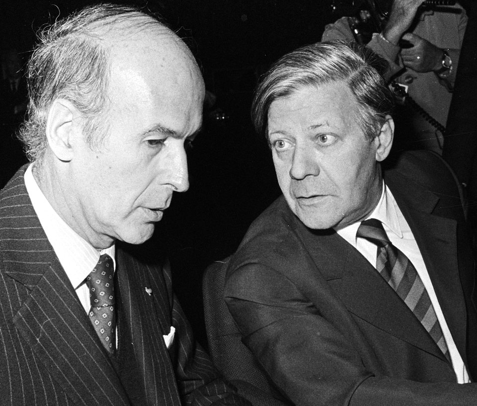 Giscard d'Estaing Helmut Schmidt 1976 (cropped) (cropped)