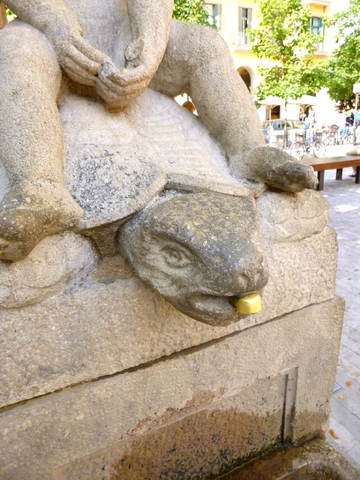 Girona - Plaza de Sant Agustí (Plaza de la Independencia) 04