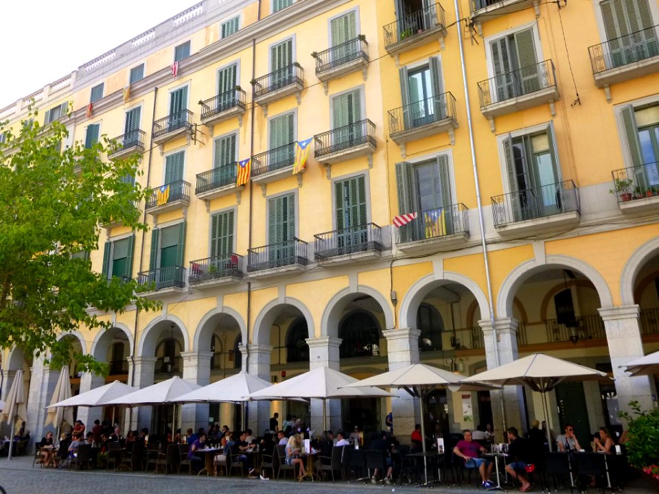 Girona - Plaza de Sant Agustí (Plaza de la Independencia) 05