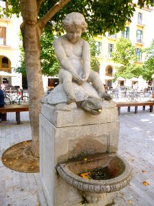 Girona - Plaza de Sant Agustí (Plaza de la Independencia) 08