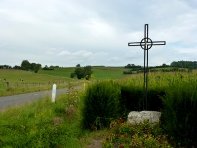 Givron (Ardennes) croix de chemin
