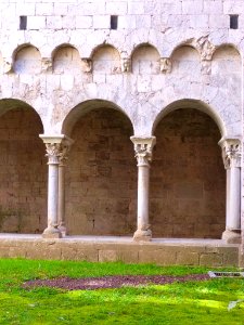 Girona - Ex Monasterio de Sant Pere de Galligants, claustro 19