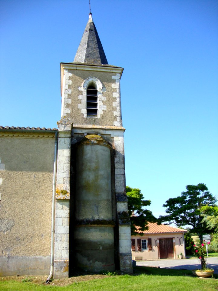 Giscaro (Gers, Fr) église, sa tour