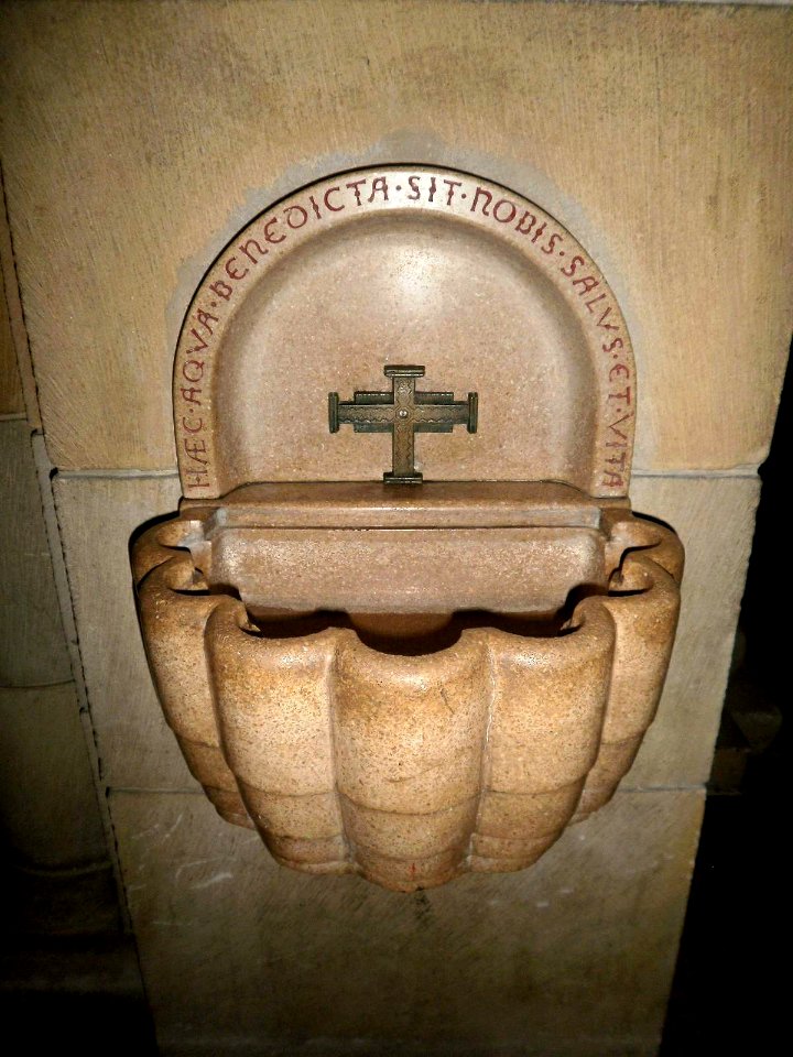 Gijon - Iglesia de San Pedro 17