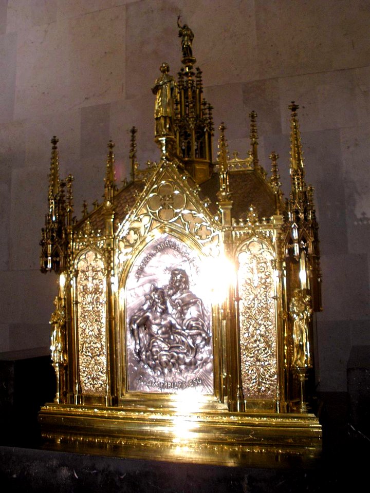 Gijon - Iglesia de San Lorenzo 07