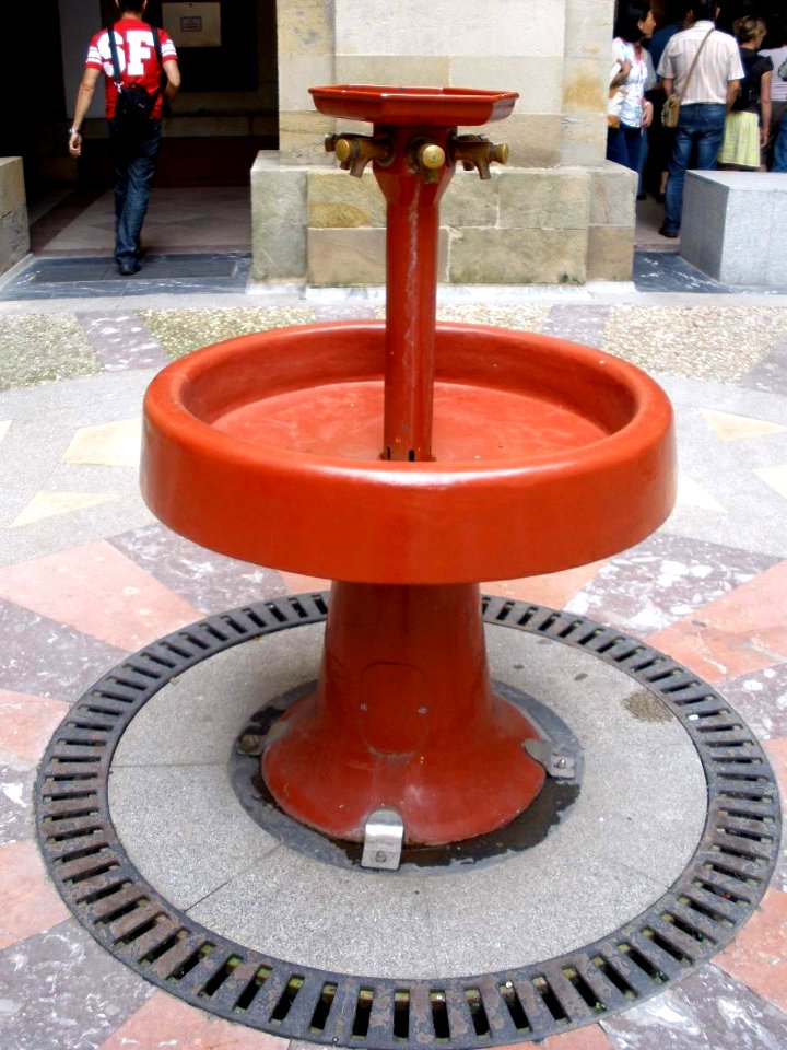 Gijón - Plaza de la Laboral Ciudad de la Cultura (ex Universidad Laboral) 4