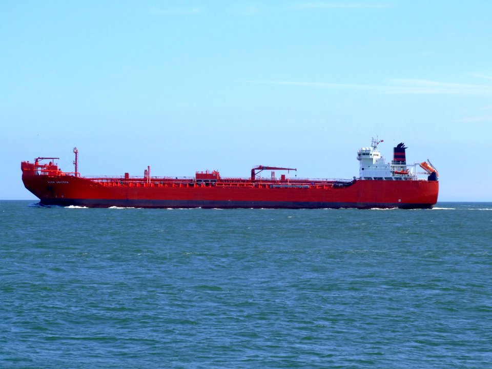 Gijon Knutsen p03 leaving Port of Rotterdam, Holland 20-Jun-2007