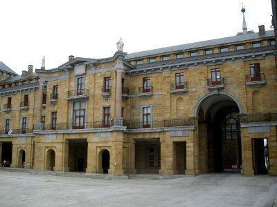 Gijón - Plaza de la Laboral Ciudad de la Cultura (ex Universidad Laboral) 2